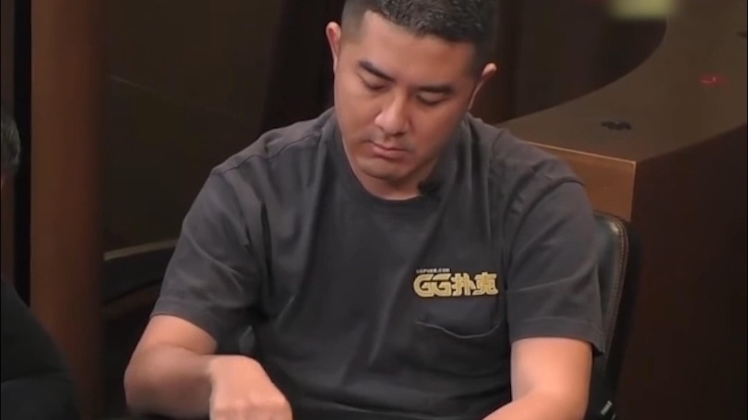 两个人都在听同花！河牌都中了到底谁会获胜？#stackspoker.co