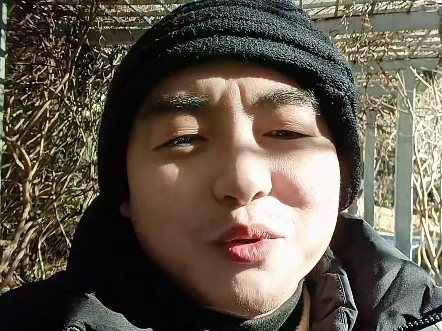 女偶像女艺人吕相宜因开设赌场罪，被判刑十个月，缓刑一年。吕相宜在上海长宁区拉人打德州扑克收取台费。郭美美以前也同样被抓。
