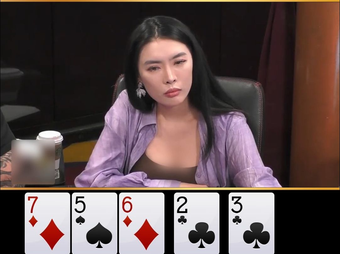 【大鹏竞技解说】布兰妮击中顶三条！