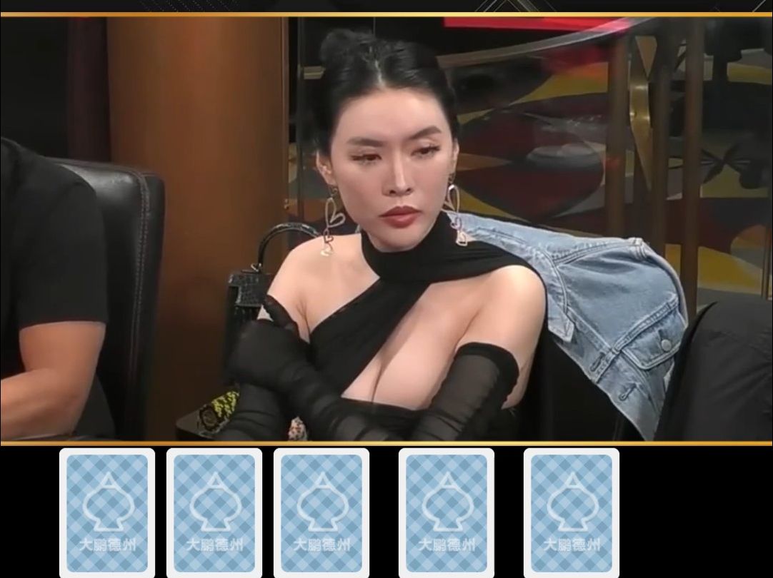 【大鹏竞技解说】小甜甜布兰妮，勇推ALLIN！