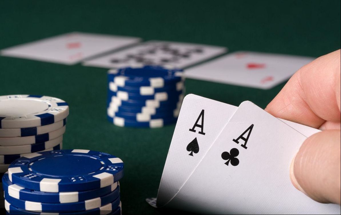 【必看】德州扑克零基础新手入门教程 (2) - Poker最基础的知识 - 位置