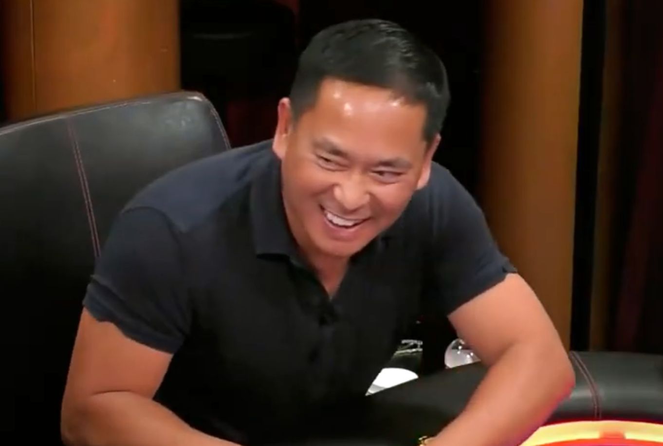 DAVID:喜欢我的笑声吧。