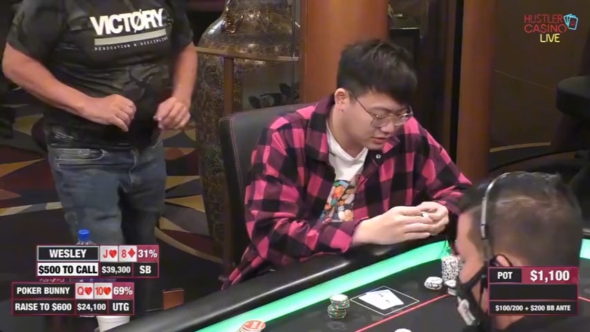 德州扑克：牌局梭哈名场面合集，强强对决 一把牌决定今晚谁是王者