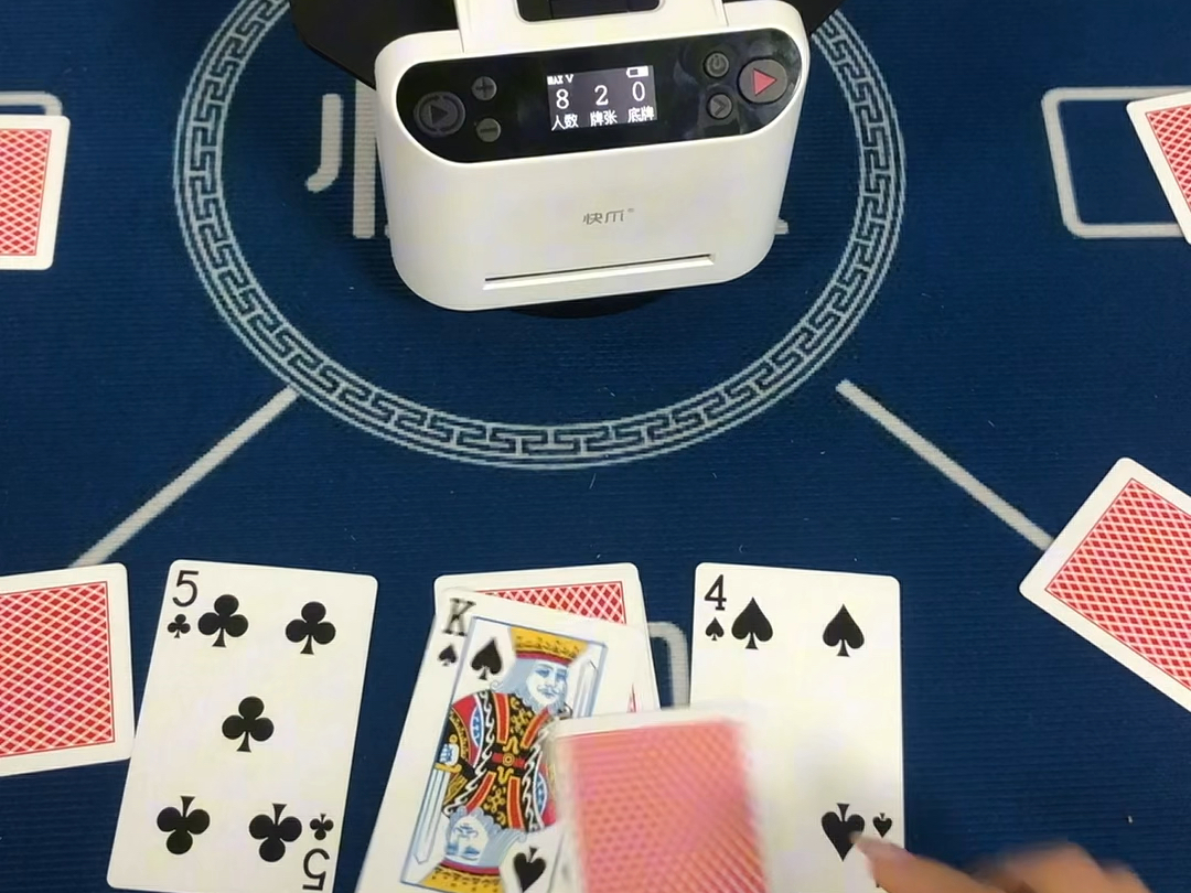 快爪发牌机一德州扑克玩法[666][666][666]