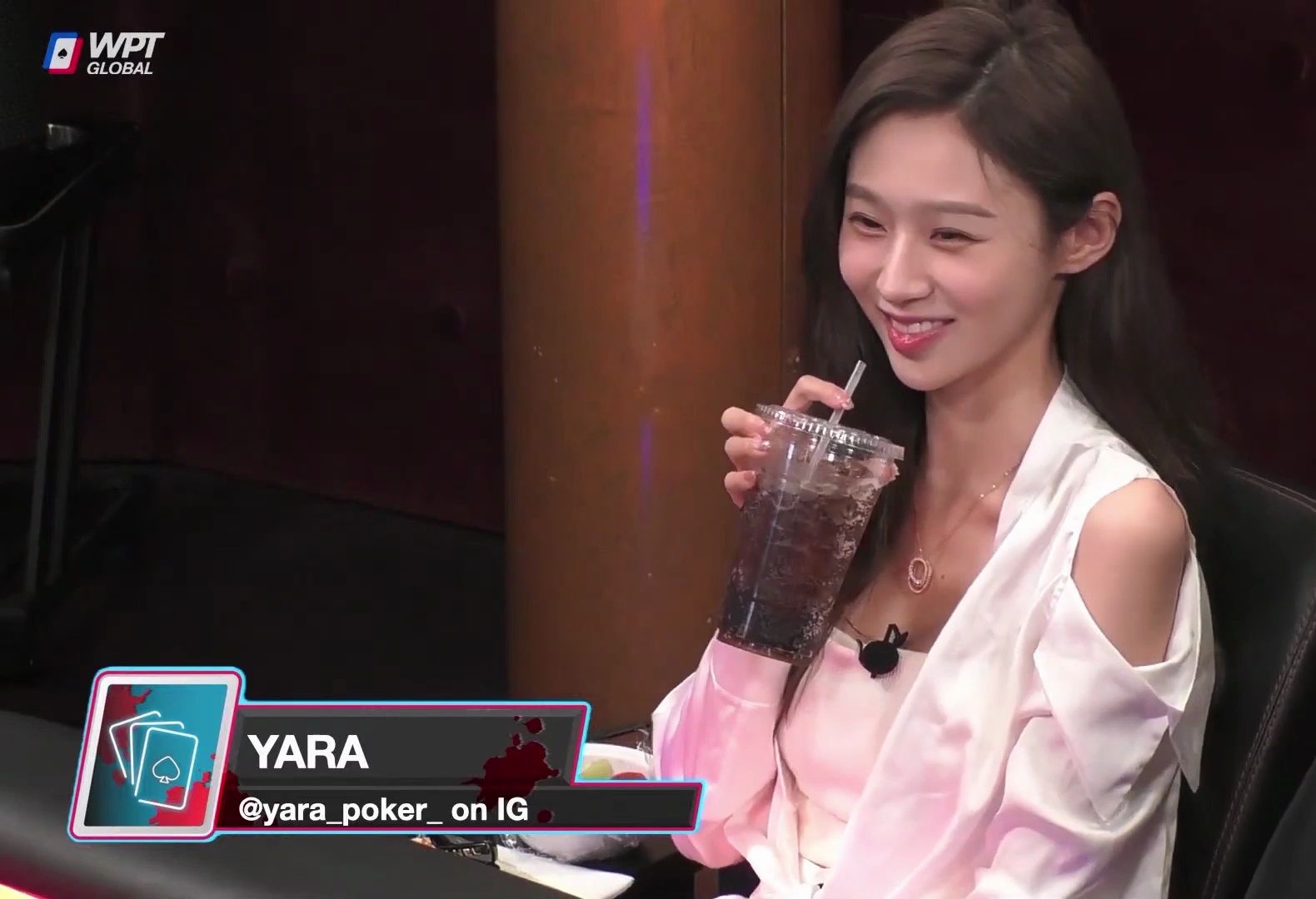 【大鹏德州扑克】中国美女YARA！击中对子，翻后冷静处理！