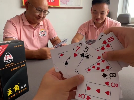 【梦宸小哥哥】最新视频来袭，快来看看吧！