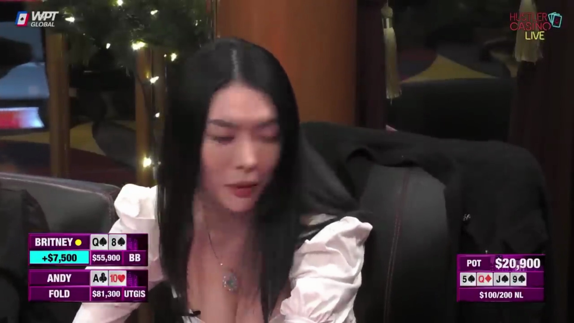 Andy这是为了和Britney一起吃鼎泰丰 放弃筹码了吧