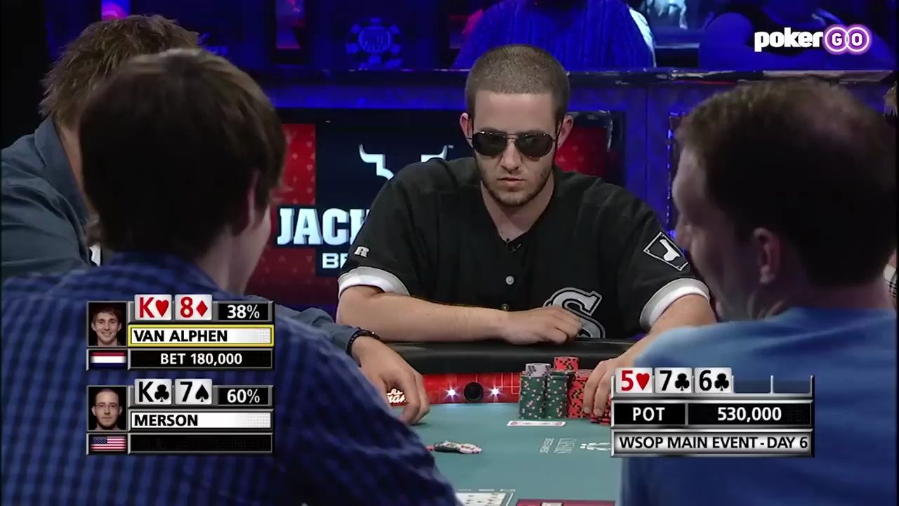 WSOP-2012年总决赛主赛Day6，桌上战斗愈演愈烈！