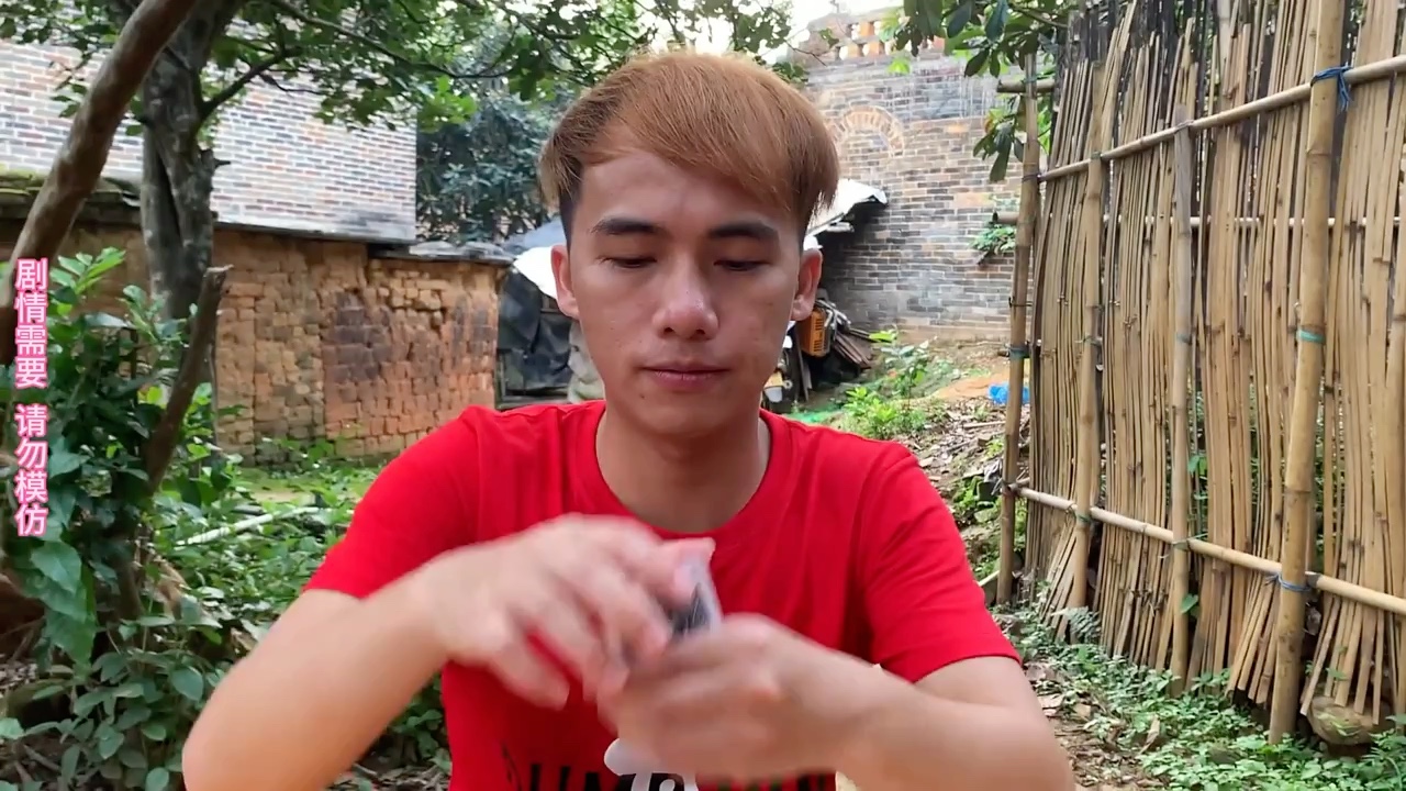 小伙被空手套白狼了，万万没想到啊！