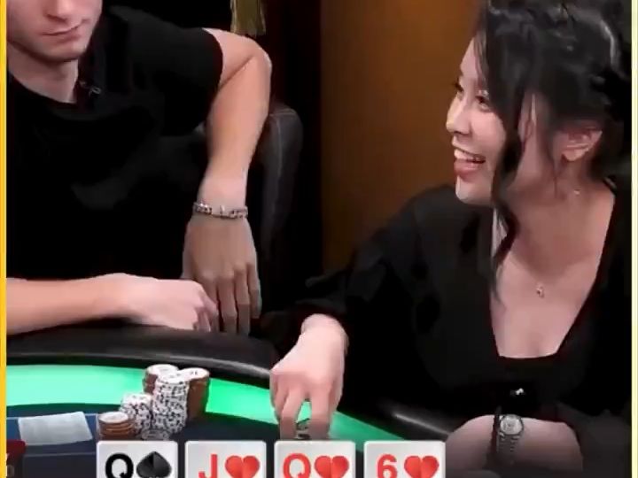 美女这次把小伙气得不轻
